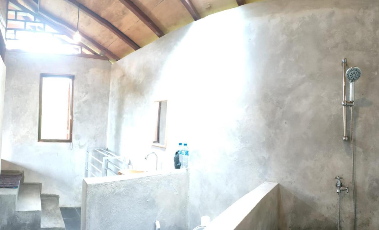 Uma D'Nyuh Homestay Singaraja Zewnętrze zdjęcie