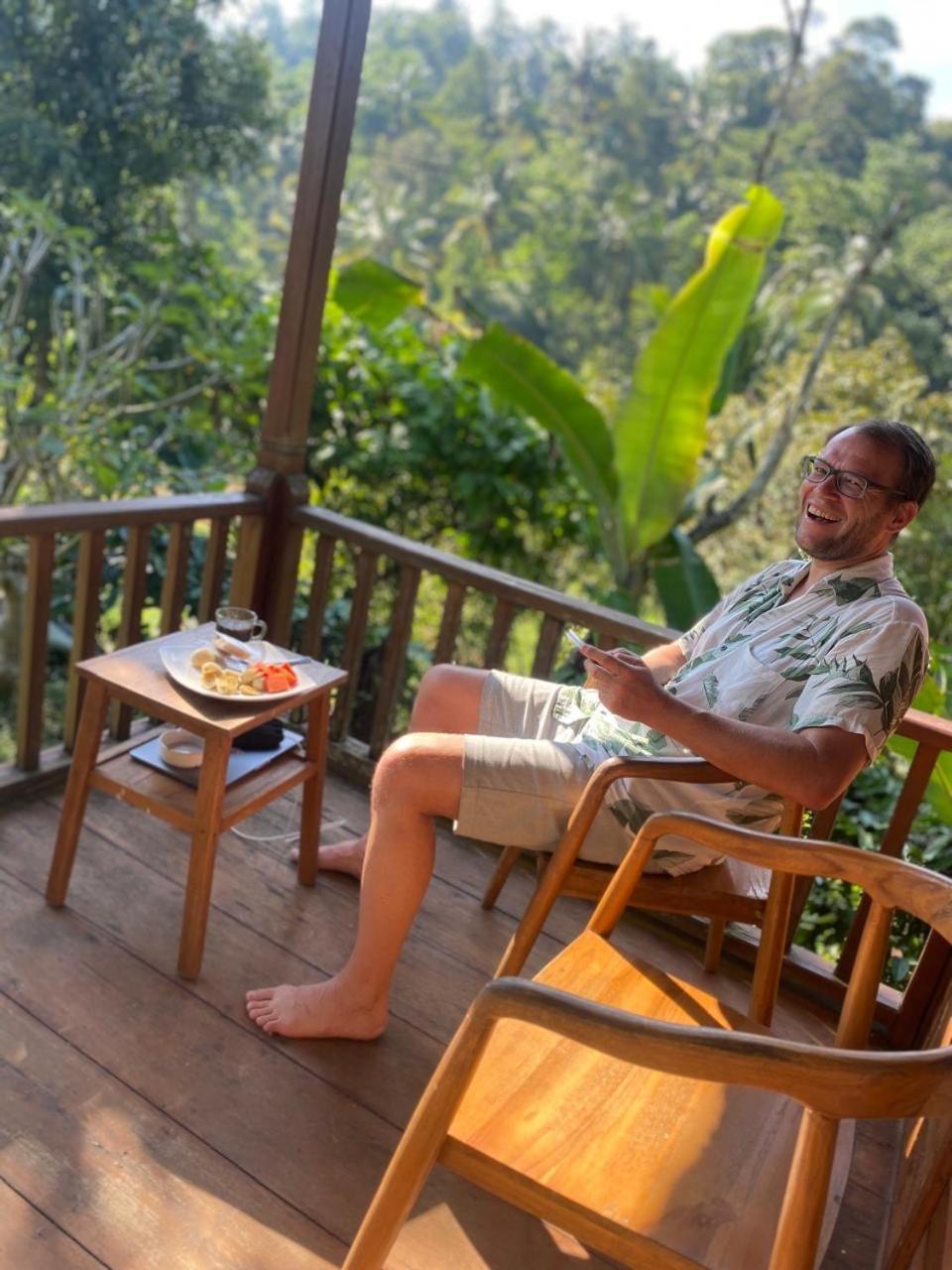 Uma D'Nyuh Homestay Singaraja Zewnętrze zdjęcie